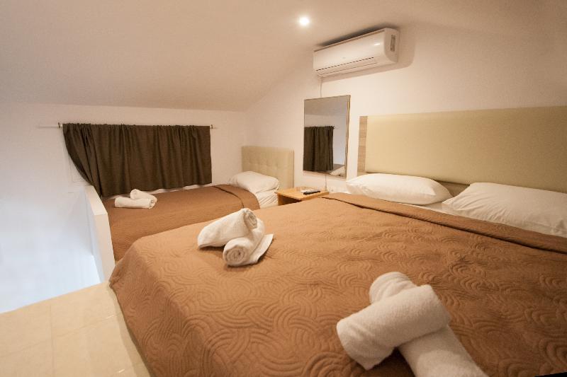 Pension Avocado Skiathos Exterior photo