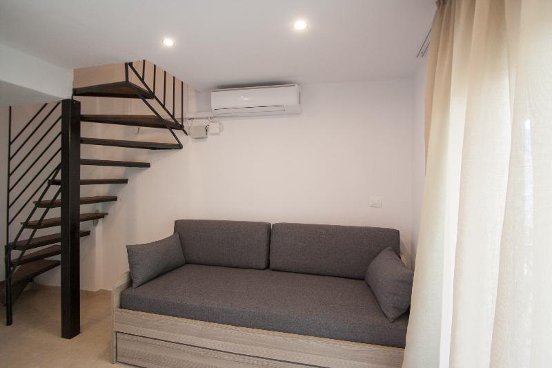 Pension Avocado Skiathos Exterior photo