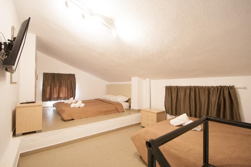 Pension Avocado Skiathos Exterior photo