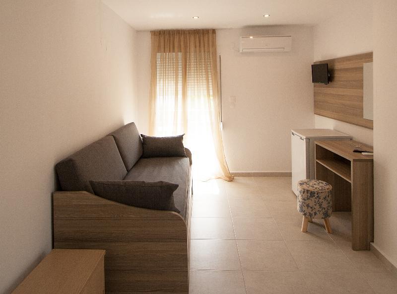 Pension Avocado Skiathos Exterior photo